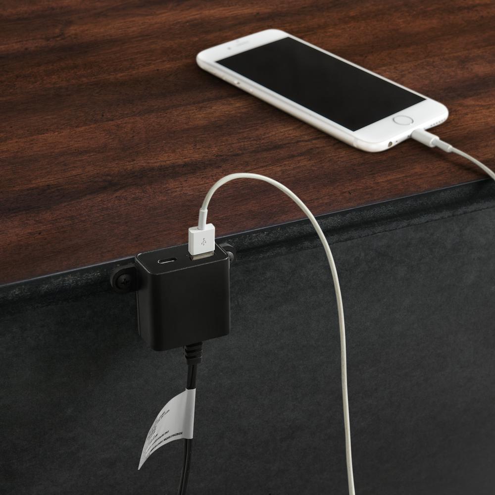 Stark King 3PC Bedroom Set in Cherry. Picture 13