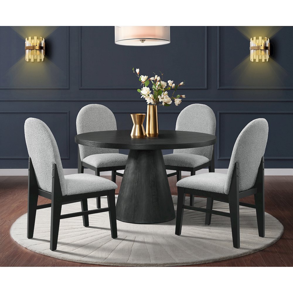 Canal Round Dining Table in Black. Picture 3