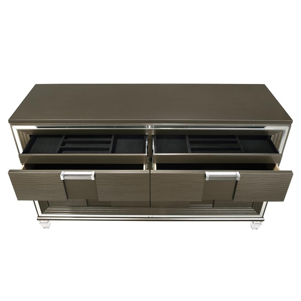 Charlotte 6-Drawer Dresser. Picture 21