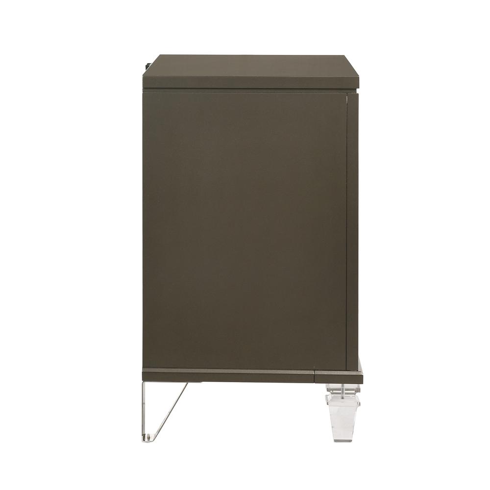 Charlotte 2-Drawer Nightstand w/ USB. Picture 6