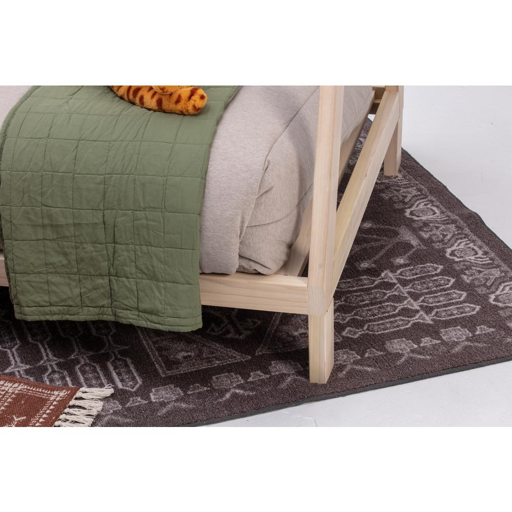 American Furniture Classics Full Size Teepee Bed with Raised Base. Picture 8
