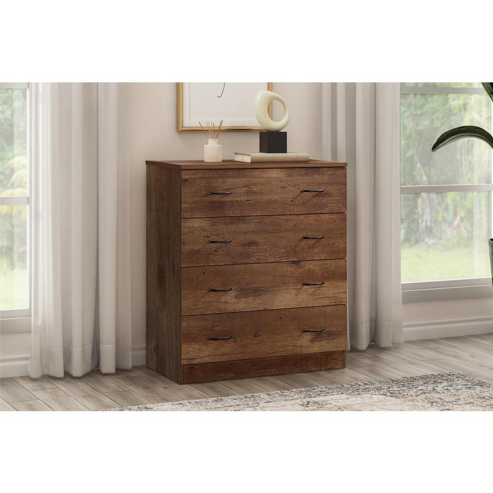 Four Drawer Chest in Mountain Oak. Picture 3