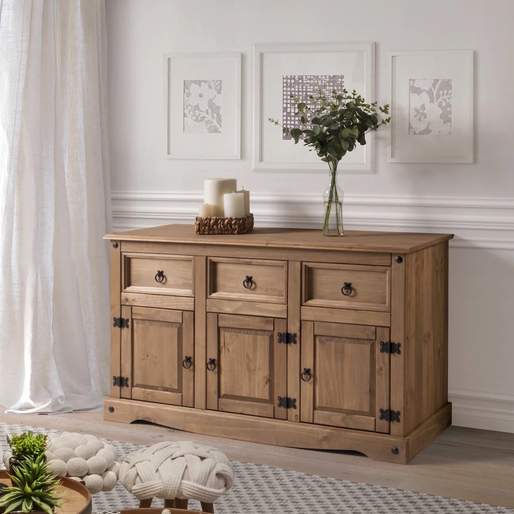 Wood Buffet Sideboard in Corona Brown. Picture 9