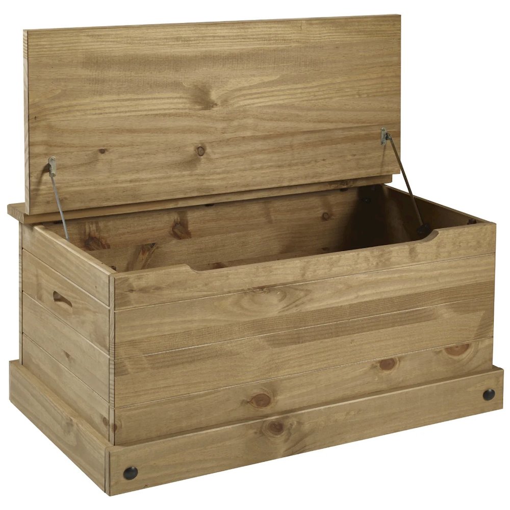 Wood Storage Trunk in Corona Brown. Picture 2