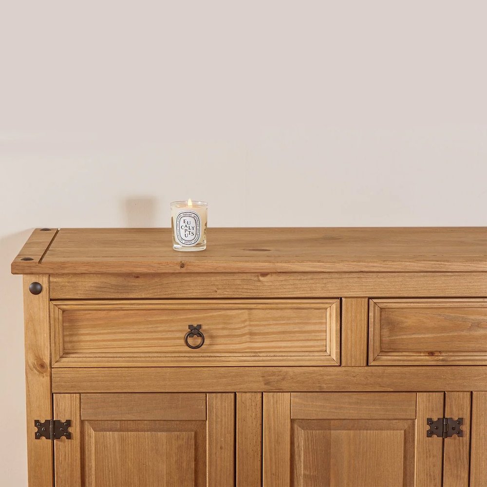 Wood Buffet Sideboard in Corona Brown. Picture 7