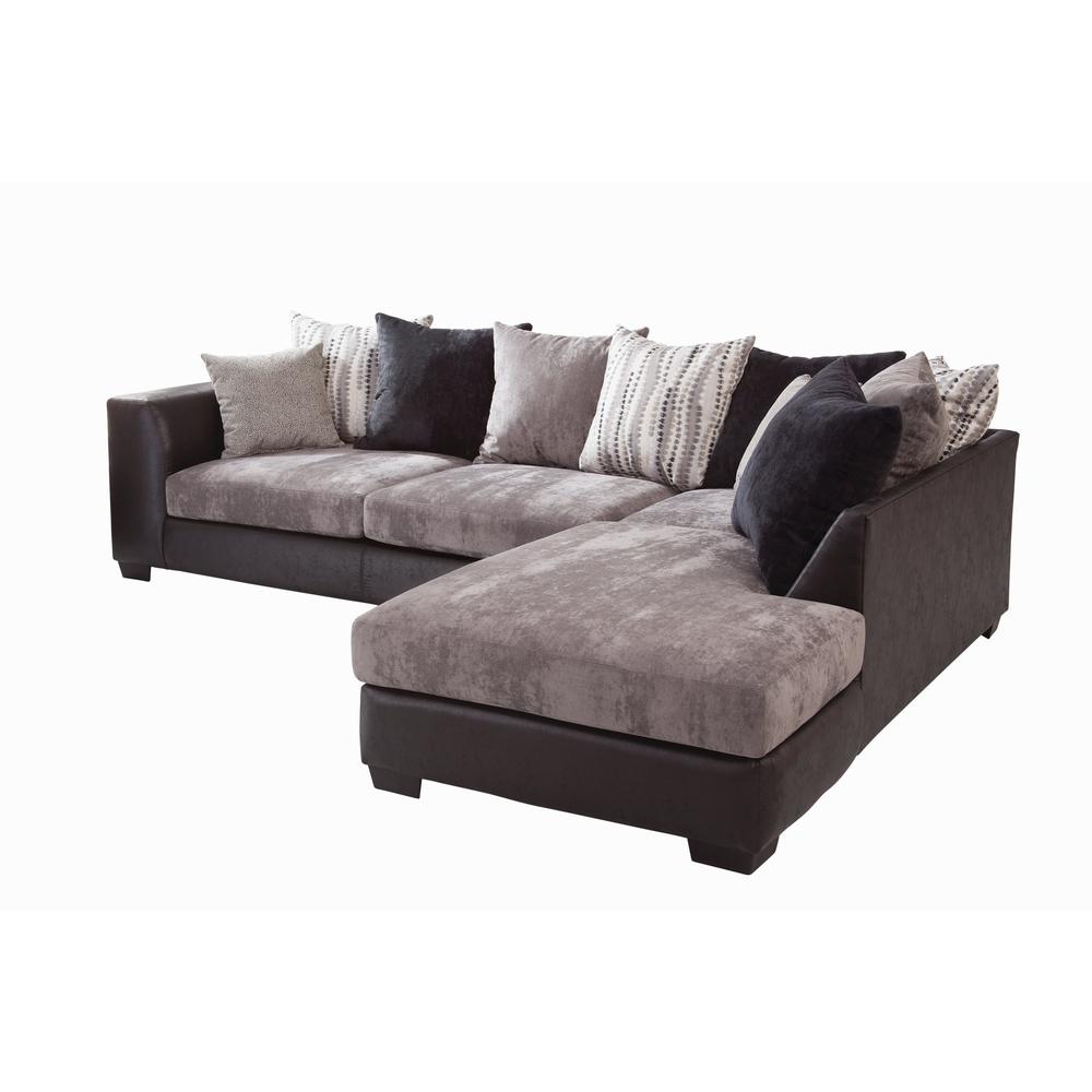 American Furniture L Shaped Sectional Sofa with 8 Back Pillows and 2 Accent Pillows. Picture 3