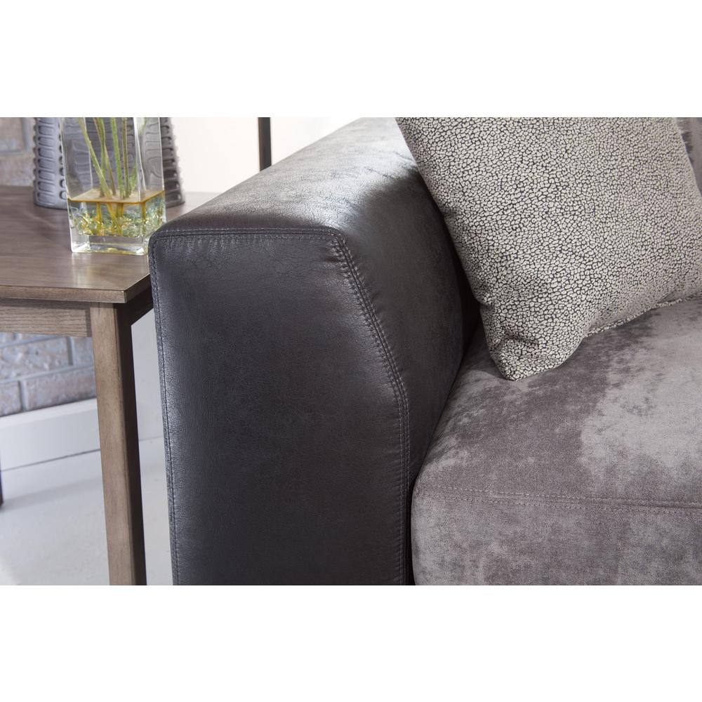 American Furniture L Shaped Sectional Sofa with 8 Back Pillows and 2 Accent Pillows. Picture 8
