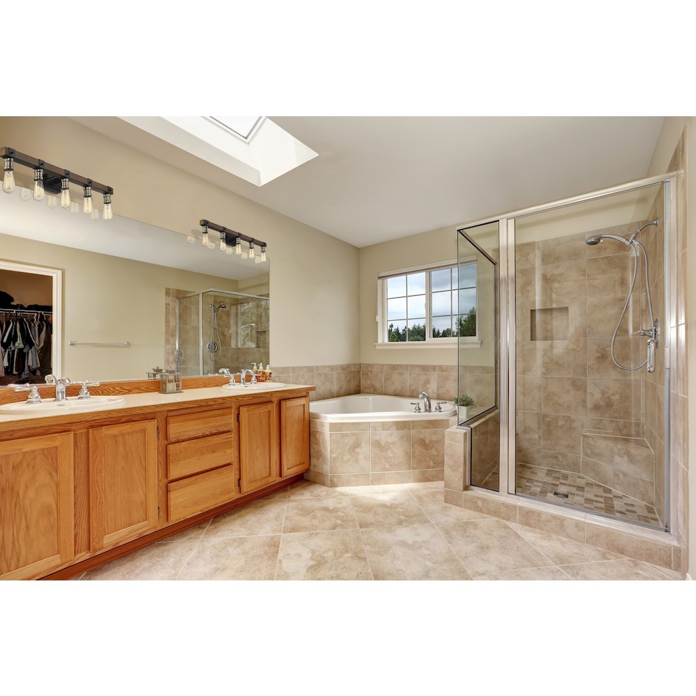 Z-Lite 5 Light Vanity. Picture 6