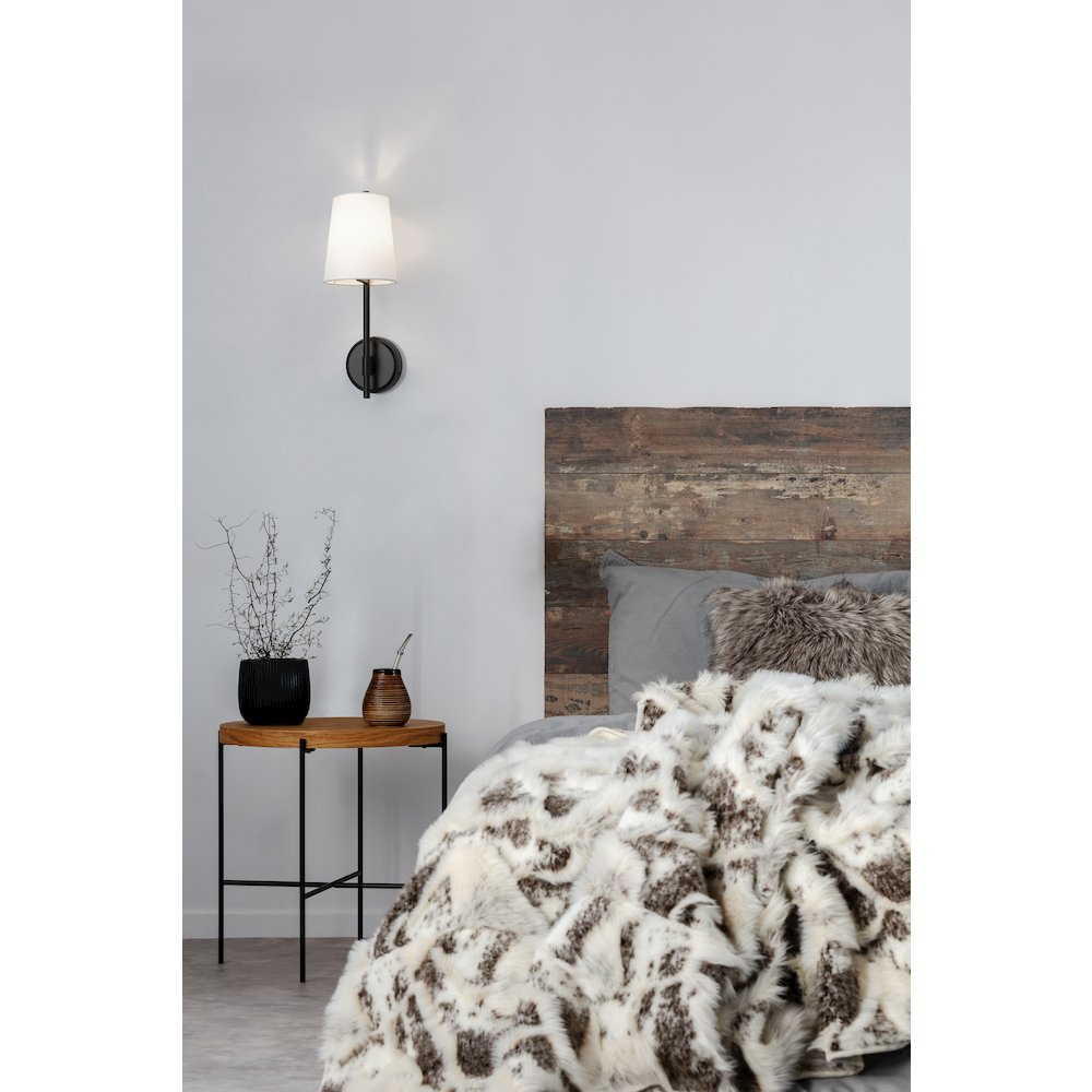 Z-Lite 1 Light Wall Sconce. Picture 6