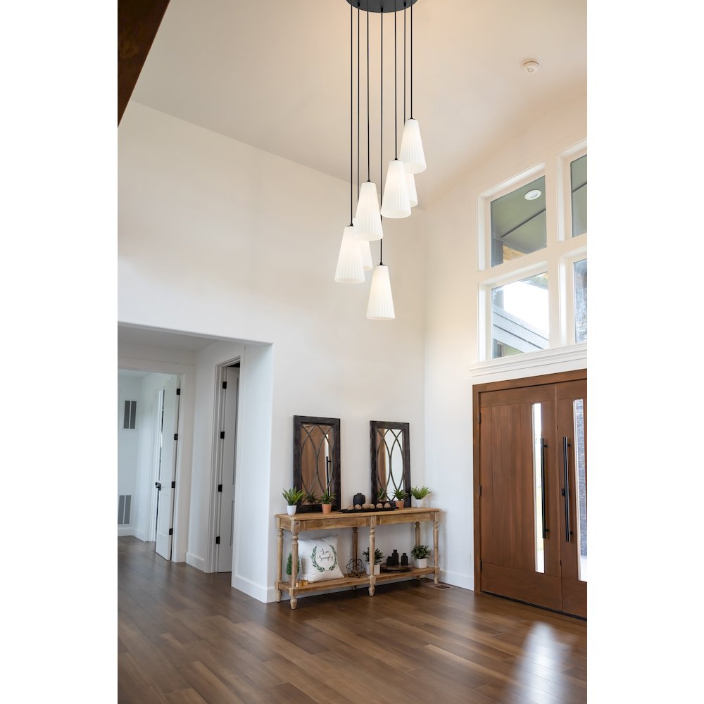 Z-Lite 7 Light Chandelier. Picture 7