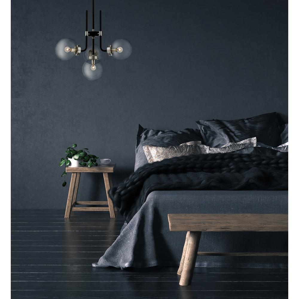 4 Light Chandelier. Picture 8