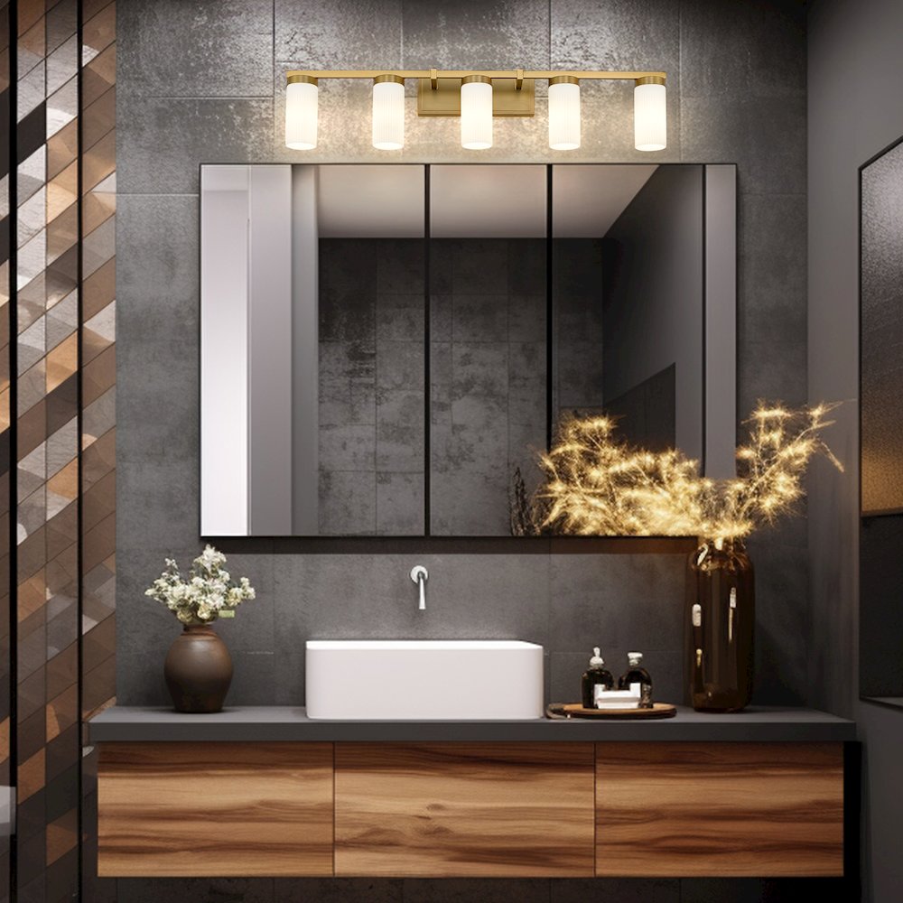 Z-Lite 5 Light Vanity. Picture 6