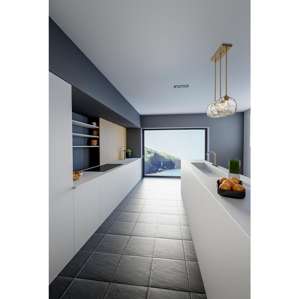 3 Light Linear Chandelier. Picture 7