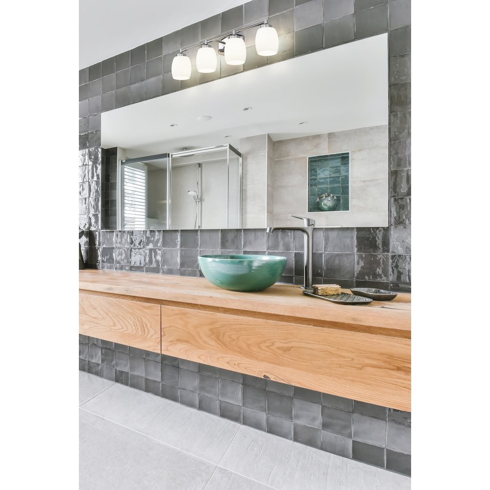 Z-Lite 4 Light Vanity. Picture 6