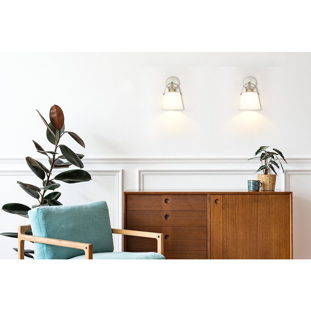 Z-Lite 1 Light Wall Sconce. Picture 6