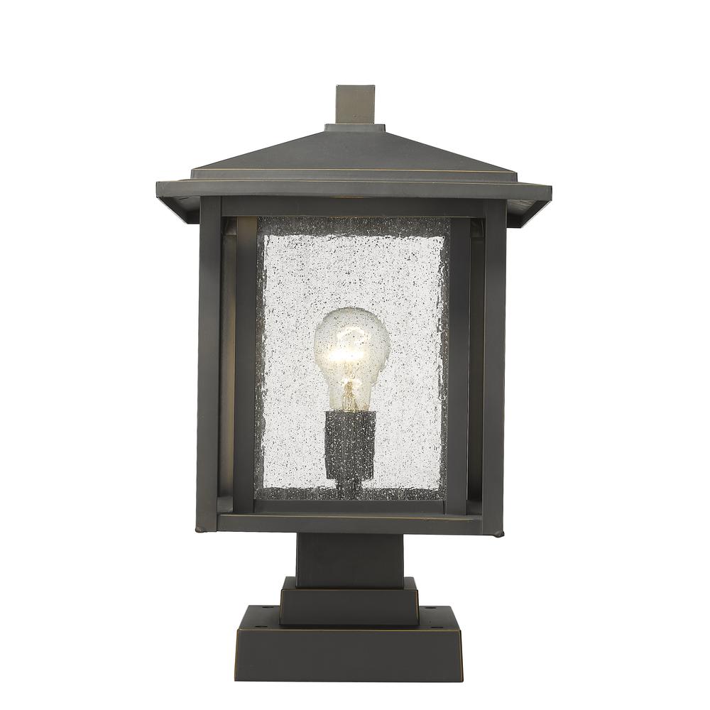 1 Light Outdoor Pier Mounted Fixture. Picture 2