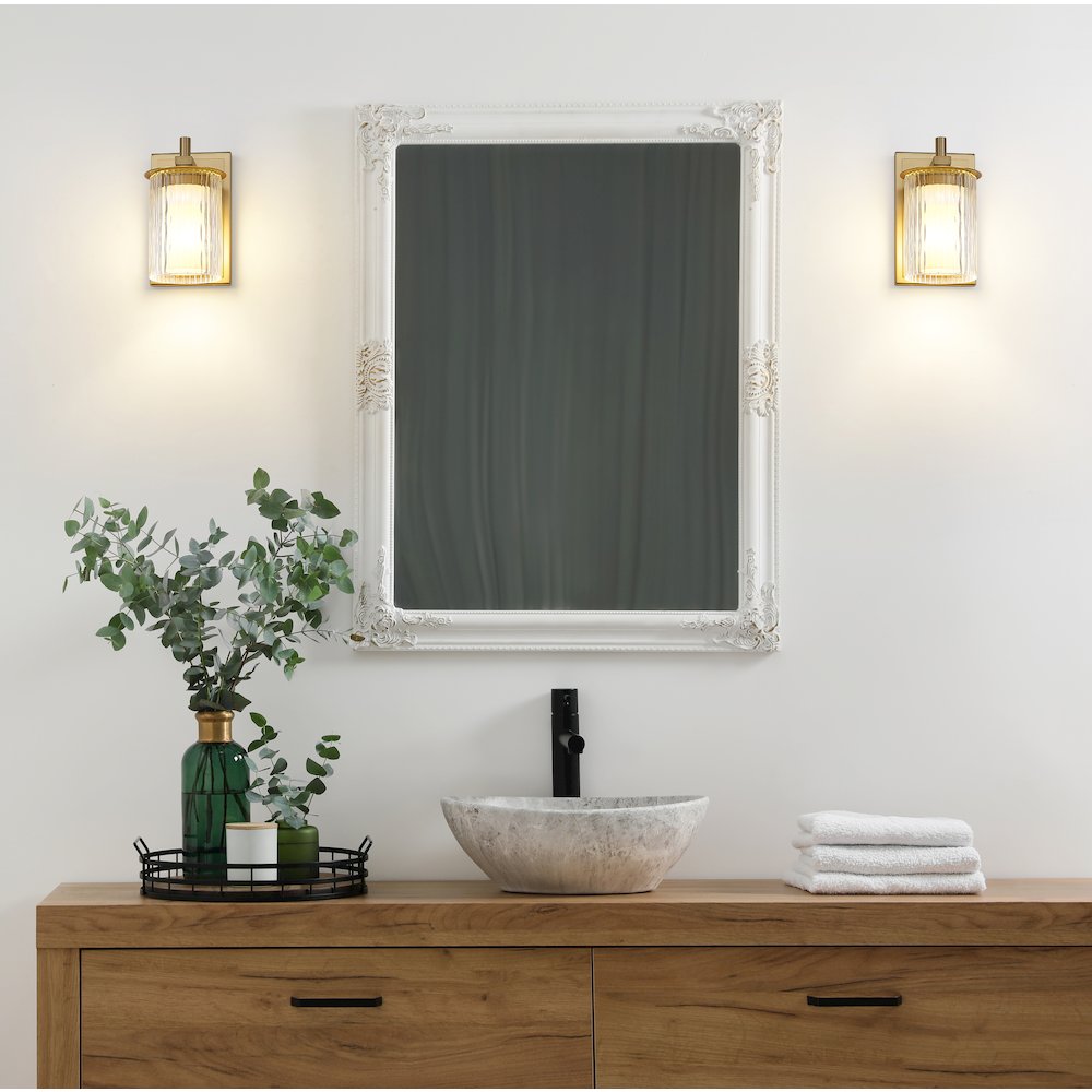 Z-Lite 1 Light Wall Sconce. Picture 7