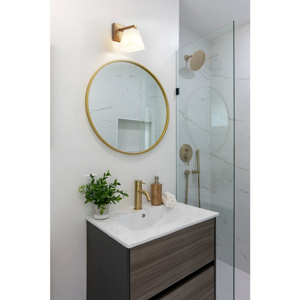 Z-Lite 1 Light Wall Sconce. Picture 6