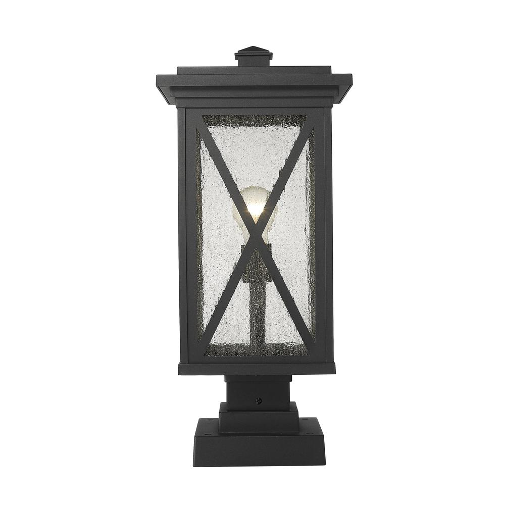 1 Light Outdoor Pier Mounted Fixture. Picture 2