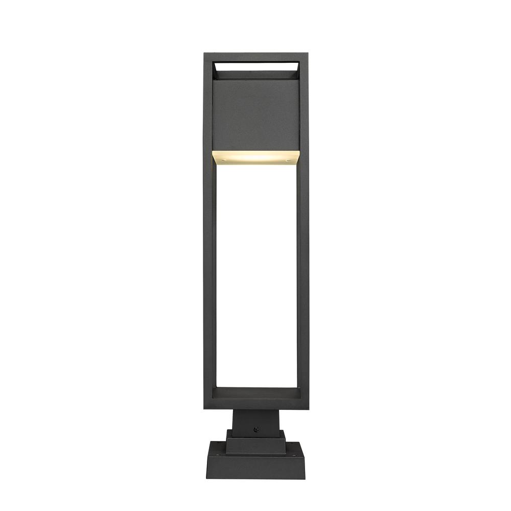 1 Light Outdoor Pier Mounted Fixture. Picture 2