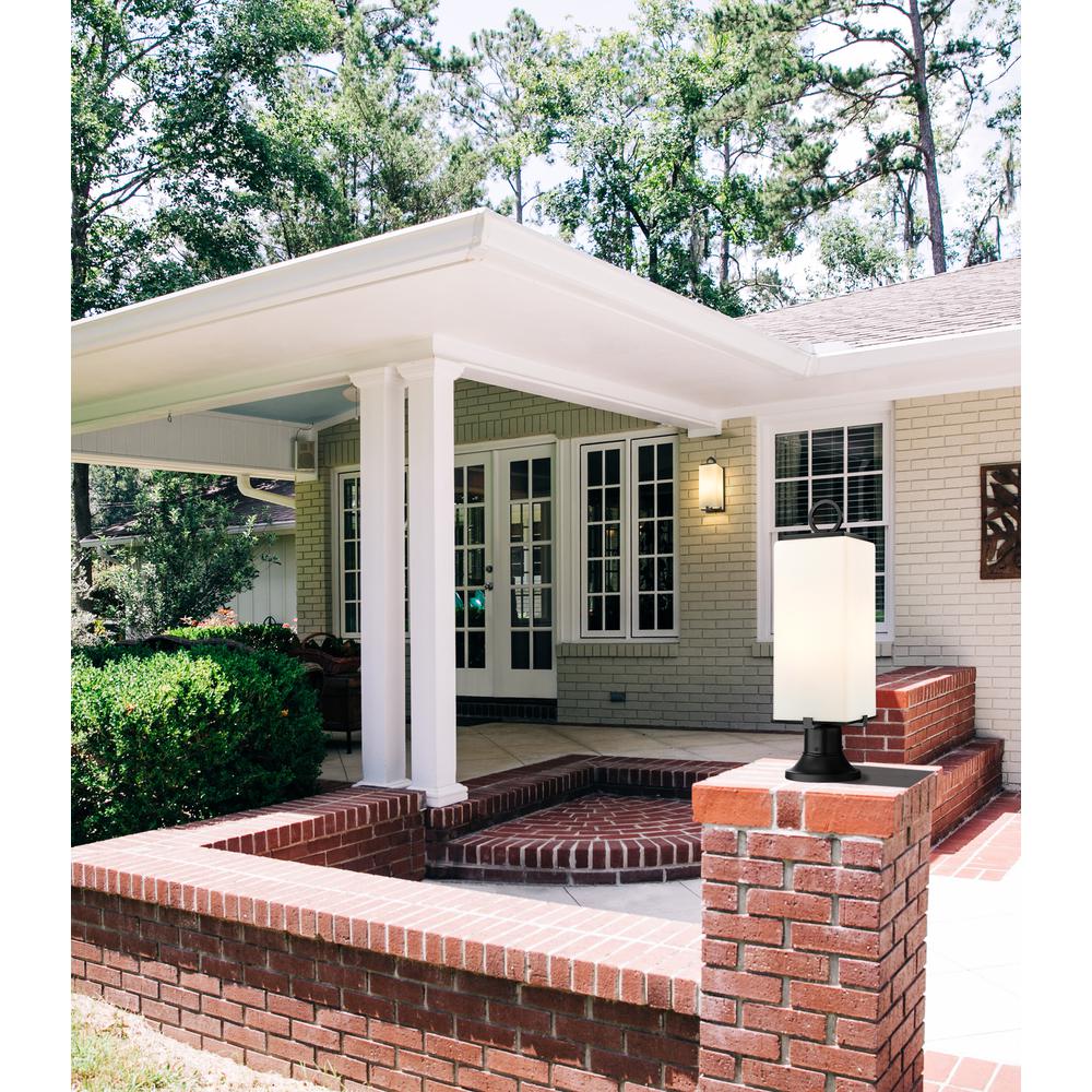 2 Light Outdoor Pier Mounted Fixture. Picture 8