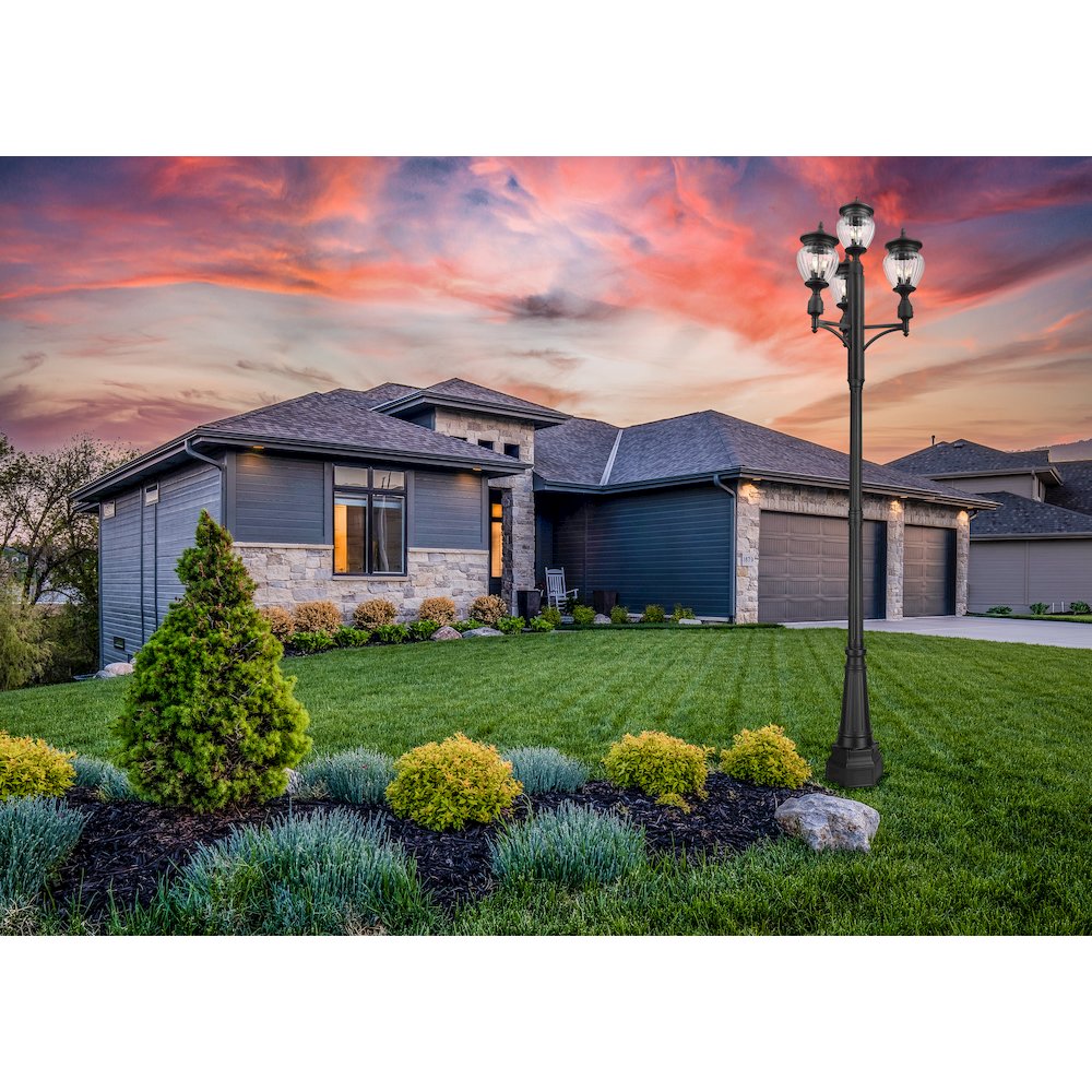 3 Light Outdoor Post Mounted Fixture. Picture 5