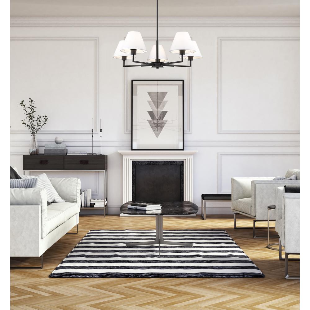 5 Light Chandelier. Picture 8