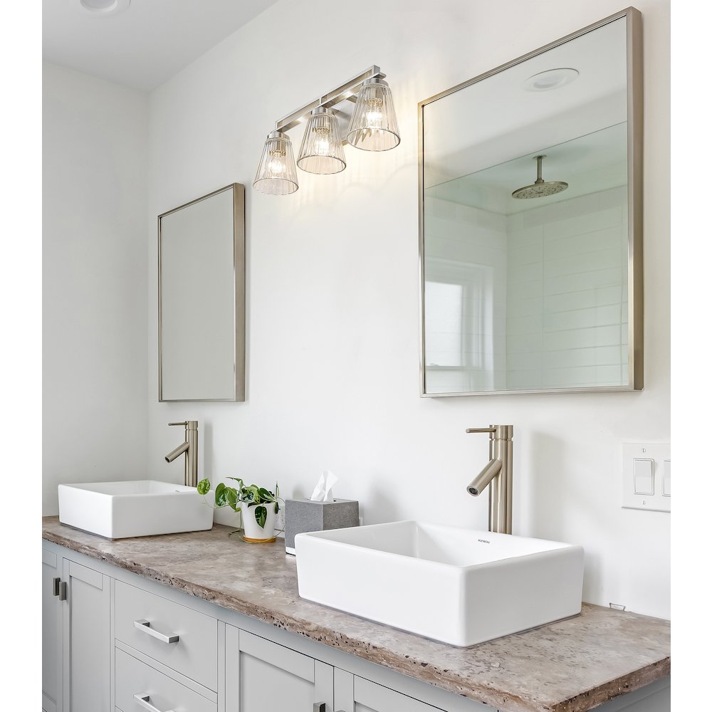 Z-Lite 3 Light Vanity. Picture 6