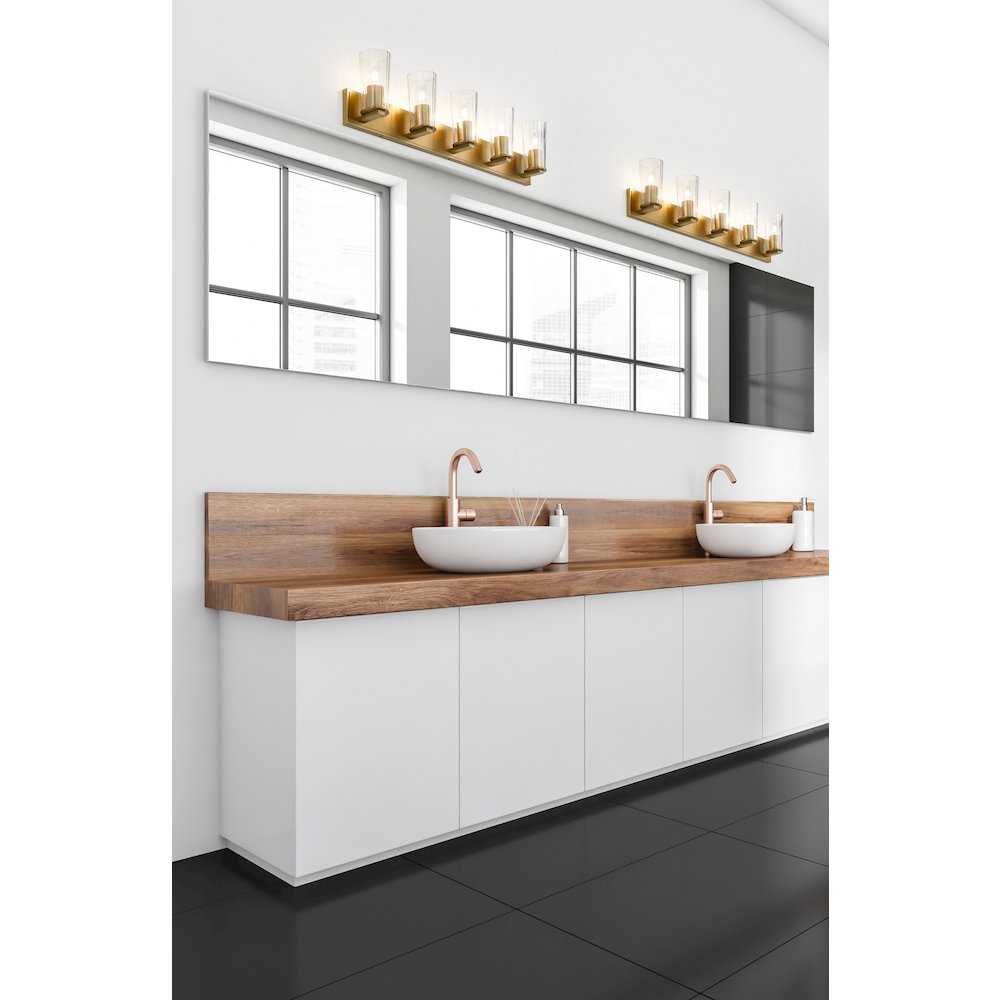 Z-Lite 5 Light Vanity. Picture 6