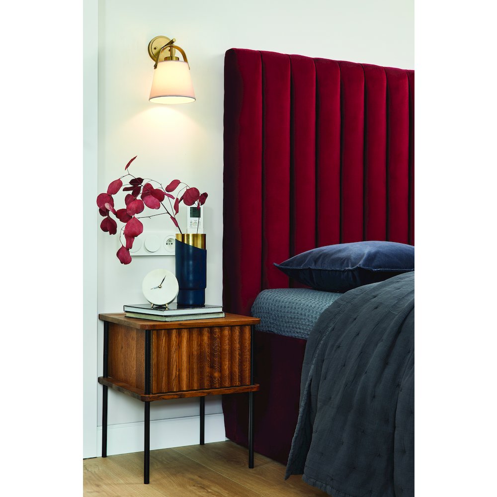 Z-Lite 1 Light Wall Sconce. Picture 7