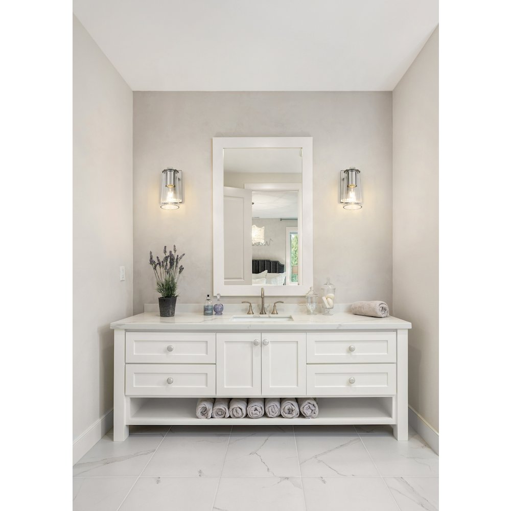 Z-Lite 1 Light Wall Sconce. Picture 6