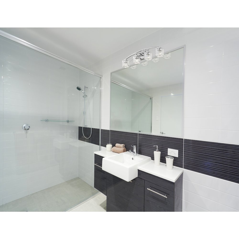 Z-Lite 4 Light Vanity. Picture 6