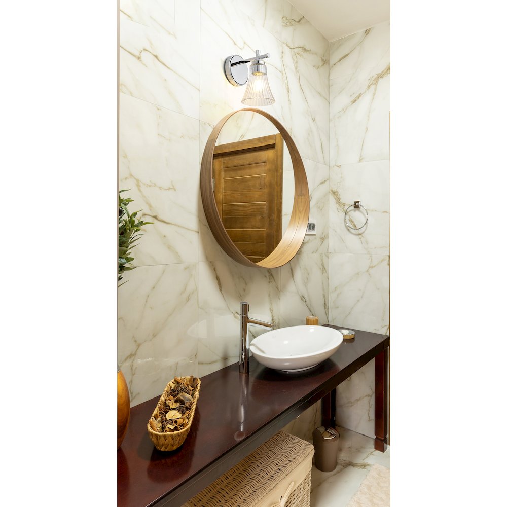 Z-Lite Belle 1 Light Wall Sconce in Chrome color, Steel frame. Picture 7