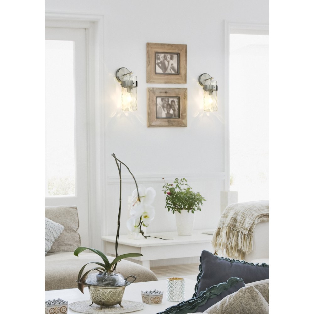 Z-Lite 1 Light Wall Sconce. Picture 7