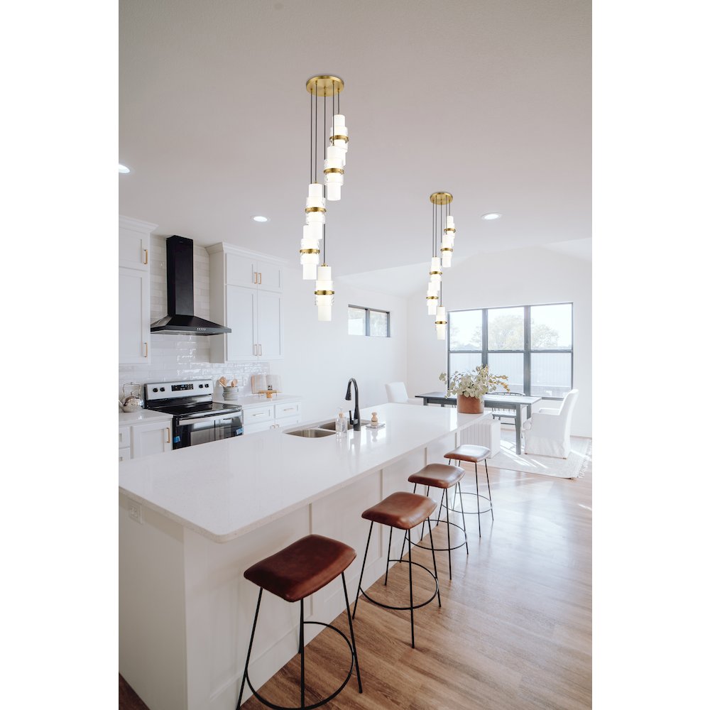 Z-Lite 5 Light Chandelier. Picture 6