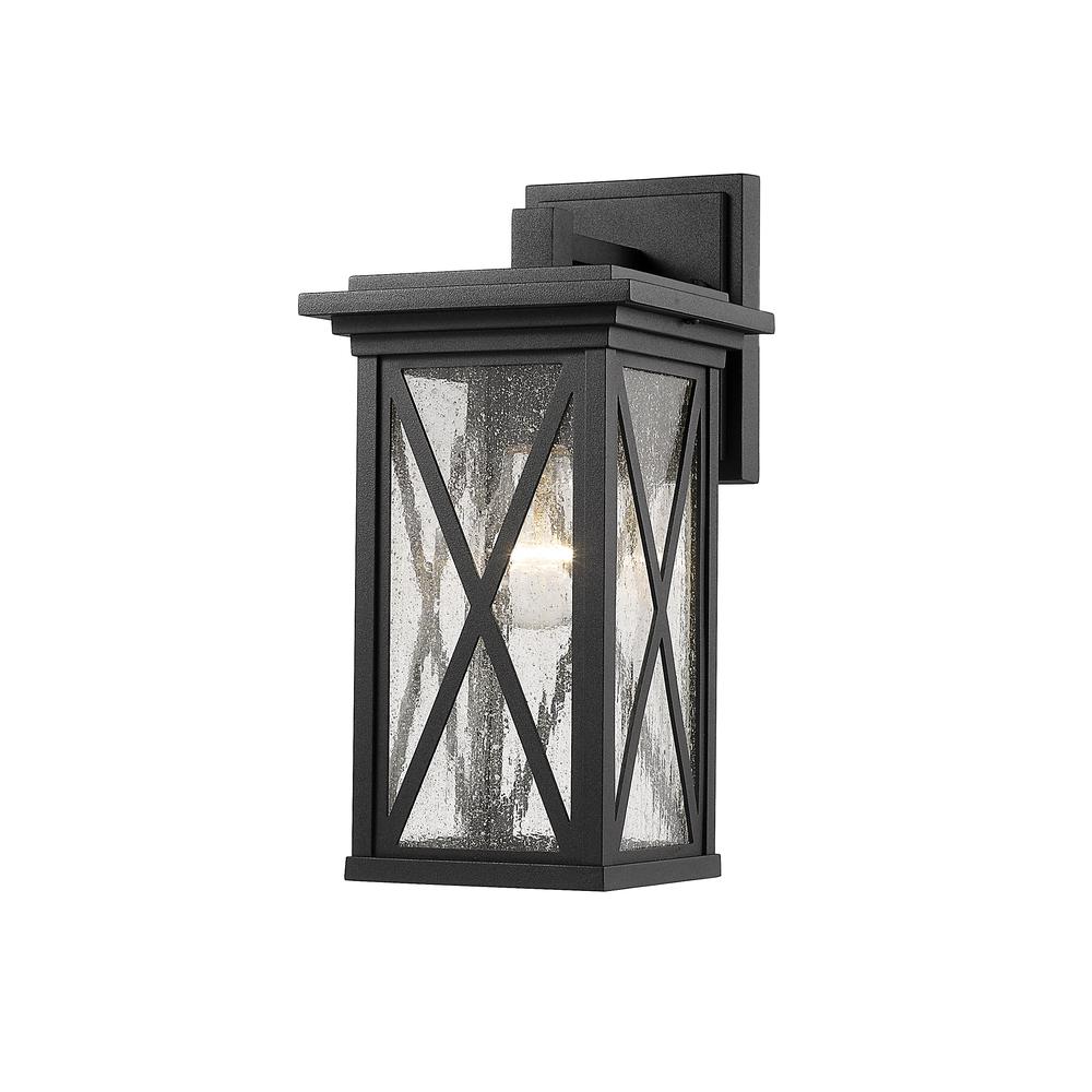 1 Light Outdoor Wall Light. Picture 1