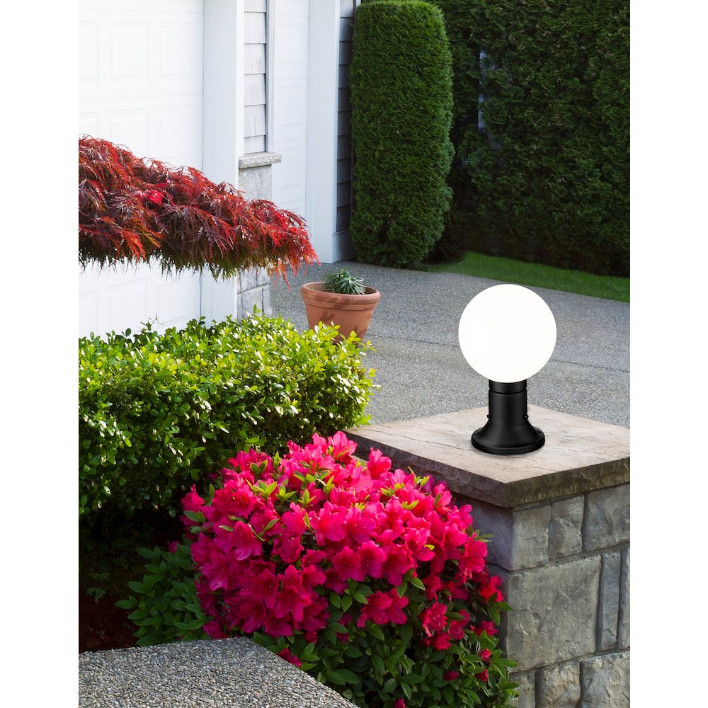 Z-Lite 1 Light Outdoor Pier Mounted Fixture. Picture 7