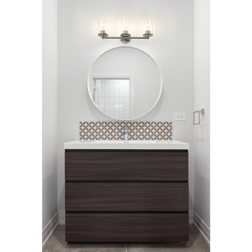 Z-Lite 3 Light Vanity. Picture 7