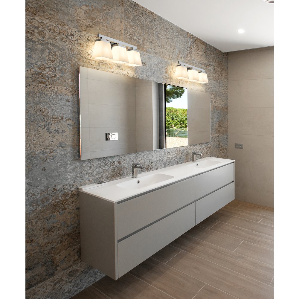 Z-Lite 3 Light Vanity. Picture 6