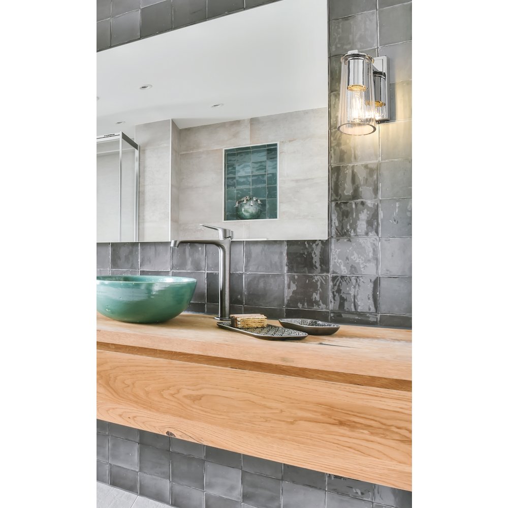 Z-Lite 1 Light Wall Sconce. Picture 7