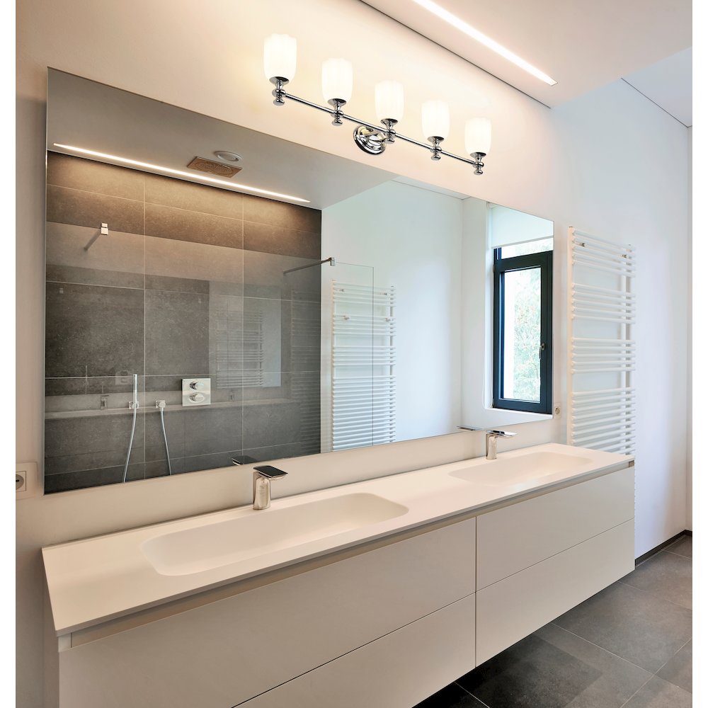 Z-Lite 5 Light Vanity. Picture 7