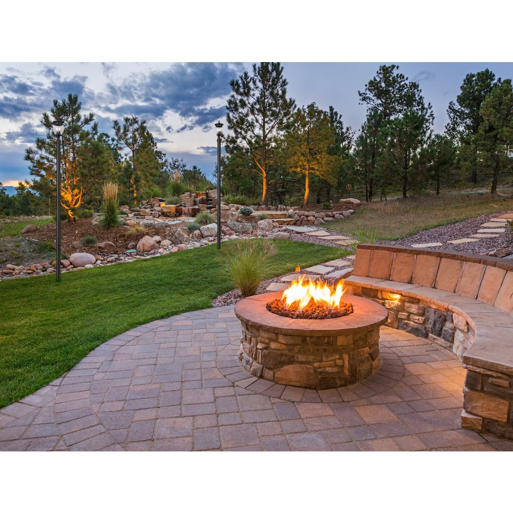 Z-Lite 3 Light Outdoor Post Mounted Fixture. Picture 7