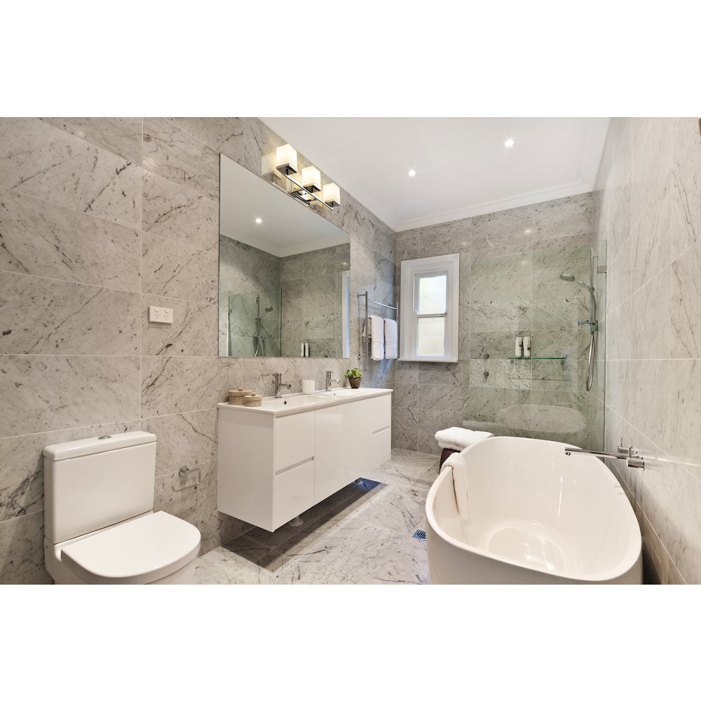 Z-Lite 3 Light Vanity. Picture 6