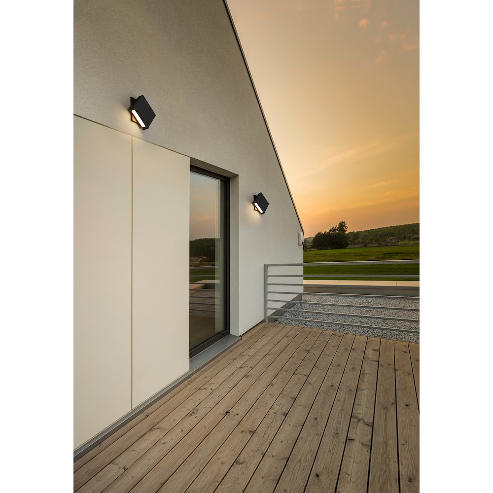 Z-Lite 1 Light Outdoor Wall Light. Picture 6