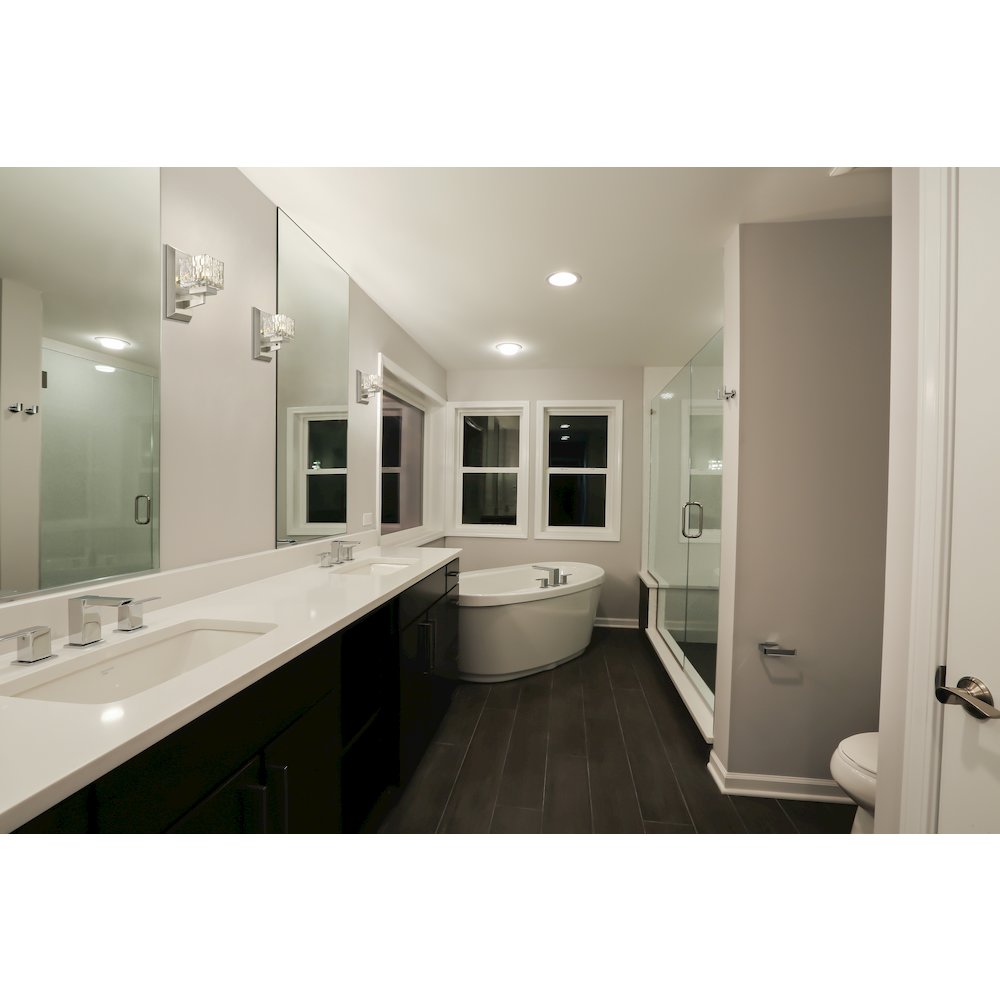 Z-Lite 1 Light Wall Sconce. Picture 6