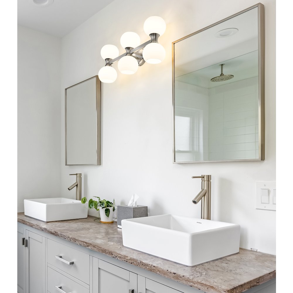 Z-Lite 6 Light Vanity. Picture 6