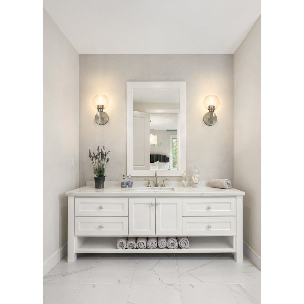 Z-Lite 1 Light Wall Sconce. Picture 7