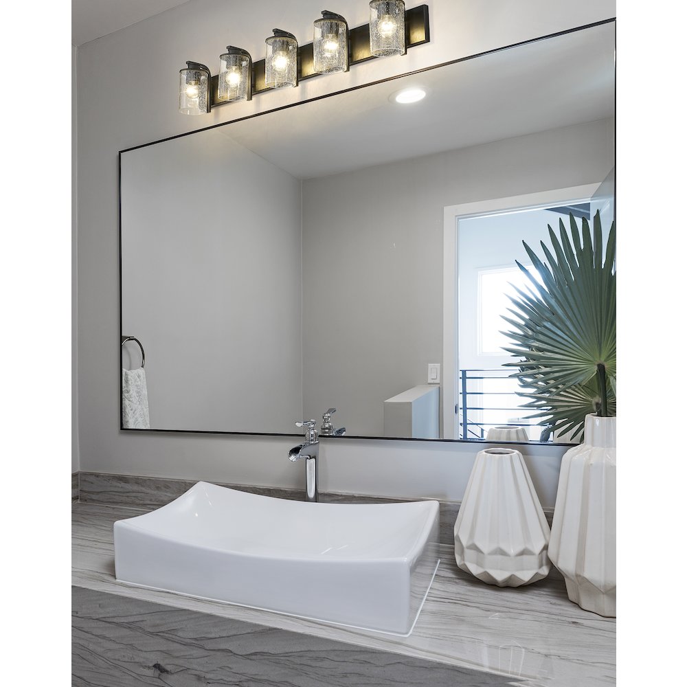 Z-Lite 5 Light Vanity. Picture 7