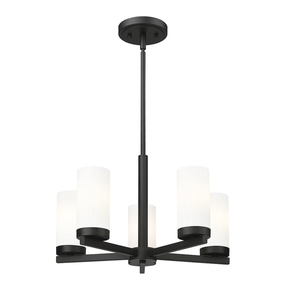 5 Light Chandelier. Picture 2