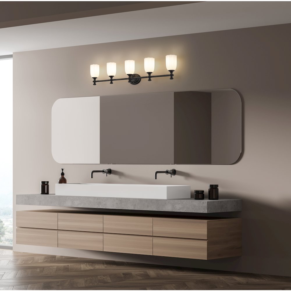 Z-Lite 5 Light Vanity. Picture 7